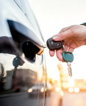 Lock Locksmith Tech Gilbert, AZ 480-525-7619 - unlock-car